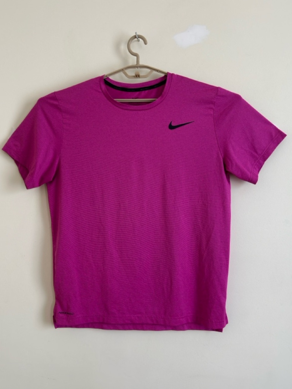 Nike Pro Dri-FIT Legend Purple Women’s Tee Large Athletic Training Workout Shirt